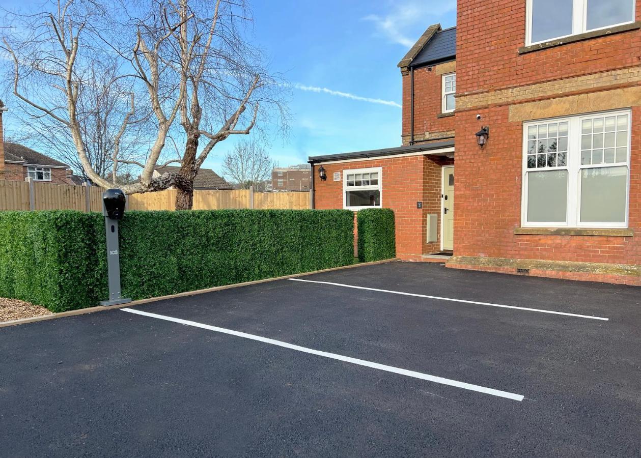 1 Bed / 1 Sofa Bed 'scandi' Style Ground Floor Yeovil