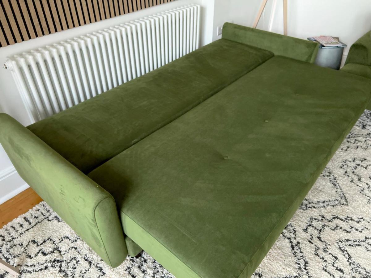 1 Bed / 1 Sofa Bed 'scandi' Style Ground Floor Apartment